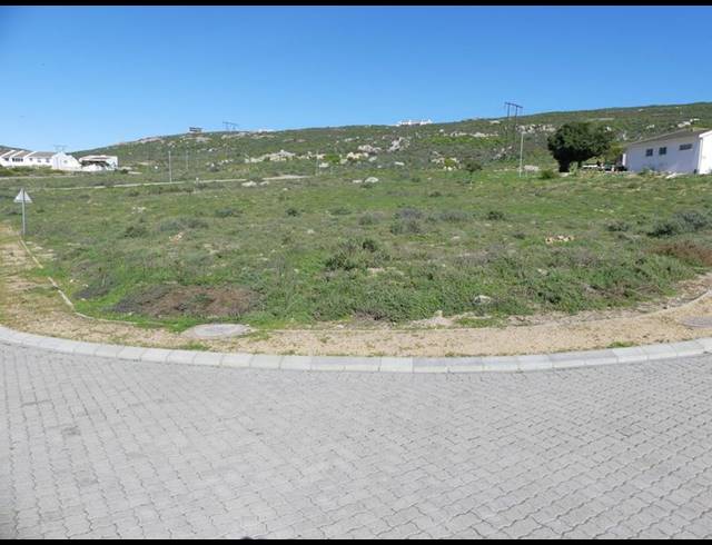 LAND FOR SALE IN HARBOUR LIGHTS